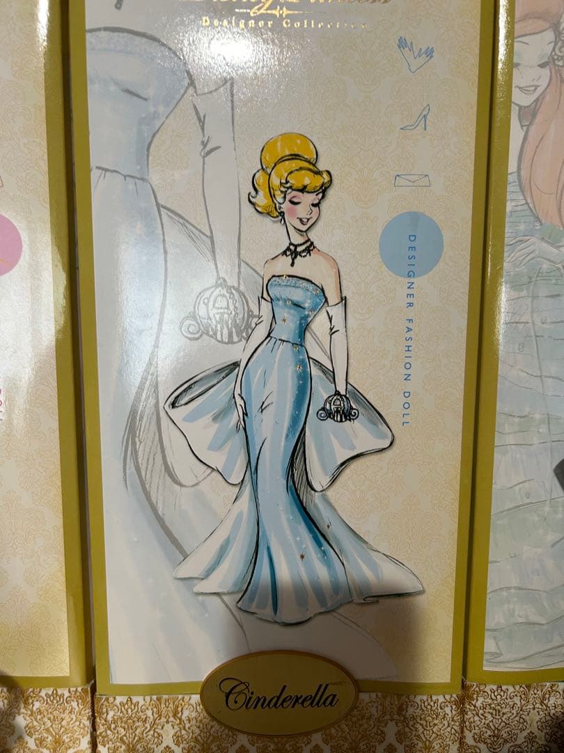 ディズニープリンセスデザイナーズコレクション　シンデレラ