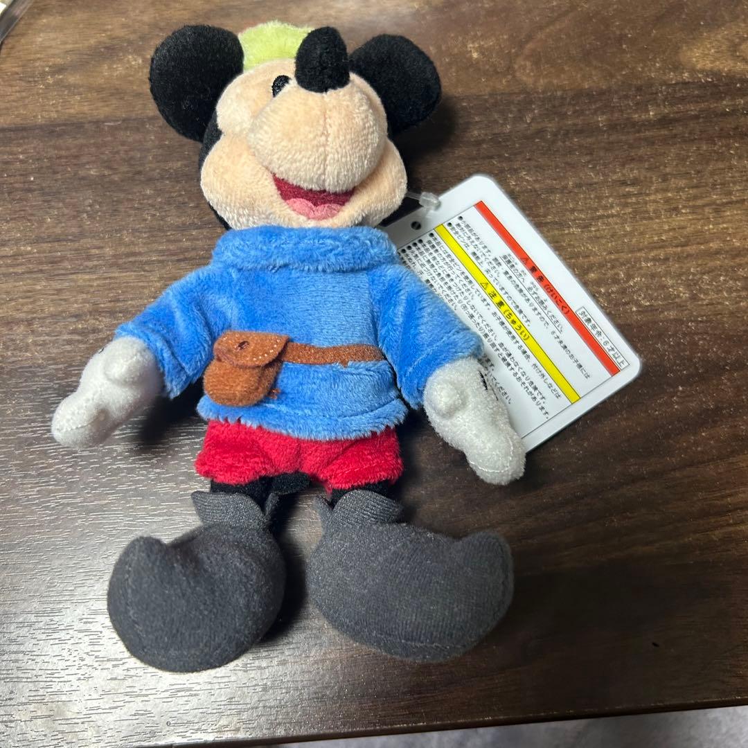 新品タグ付き ディズニーリゾート ミッキーの巨人退治 ぬいぐるみバッジ