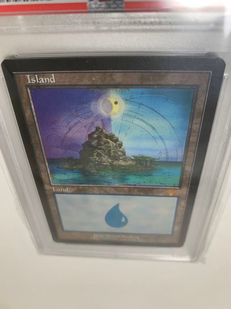 MTG Guruランド  島PSA8 NM-MT 鑑定結果画面あり