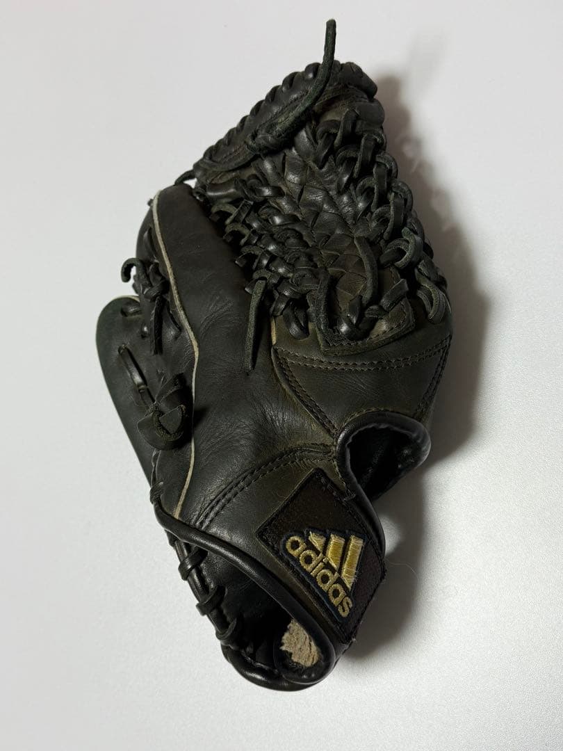 【左利き用】adidas 硬式グローブ 黒　子供用　キッズ　アディダス