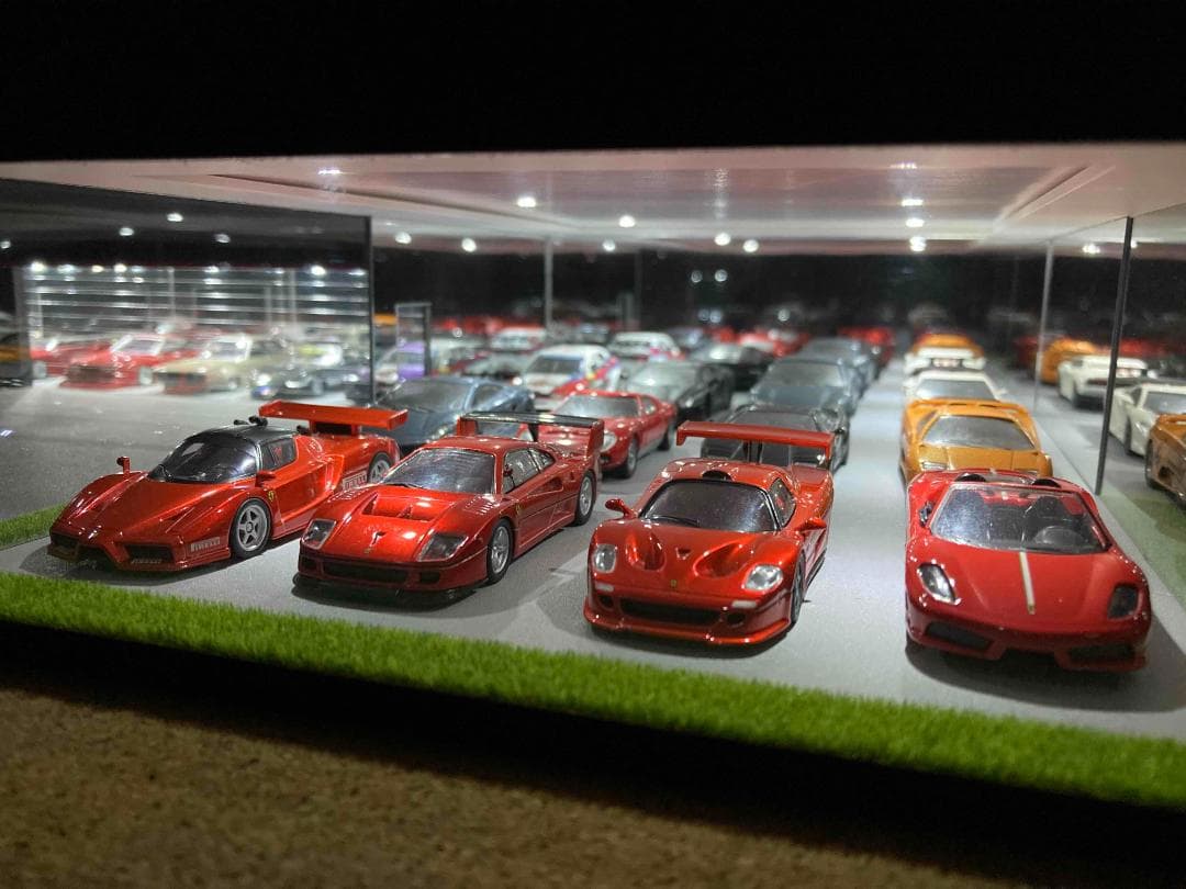 ミニカー専用ジオラマ：1/64 カーディーラーⅣ（オールブラック）希少モデル！