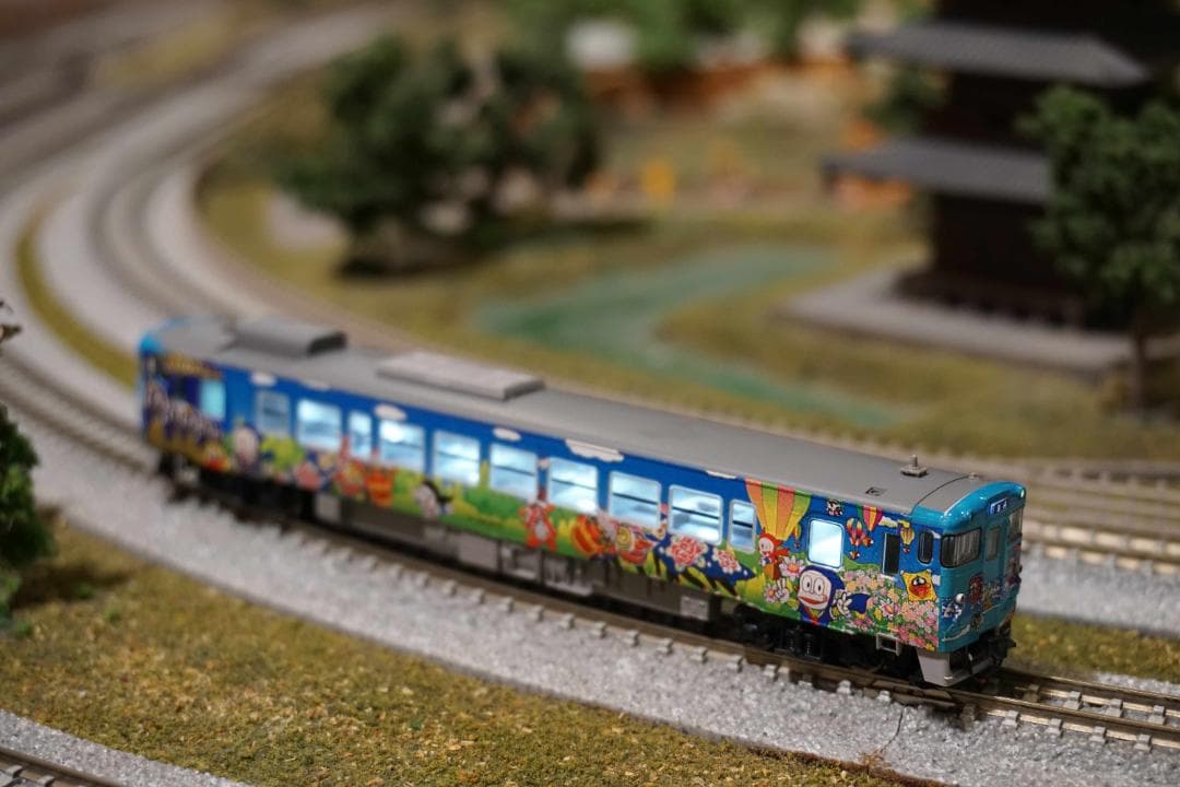 TOMIX キハ40　2137 氷見線・城端線　ハットリくんラッピング塗装　T車