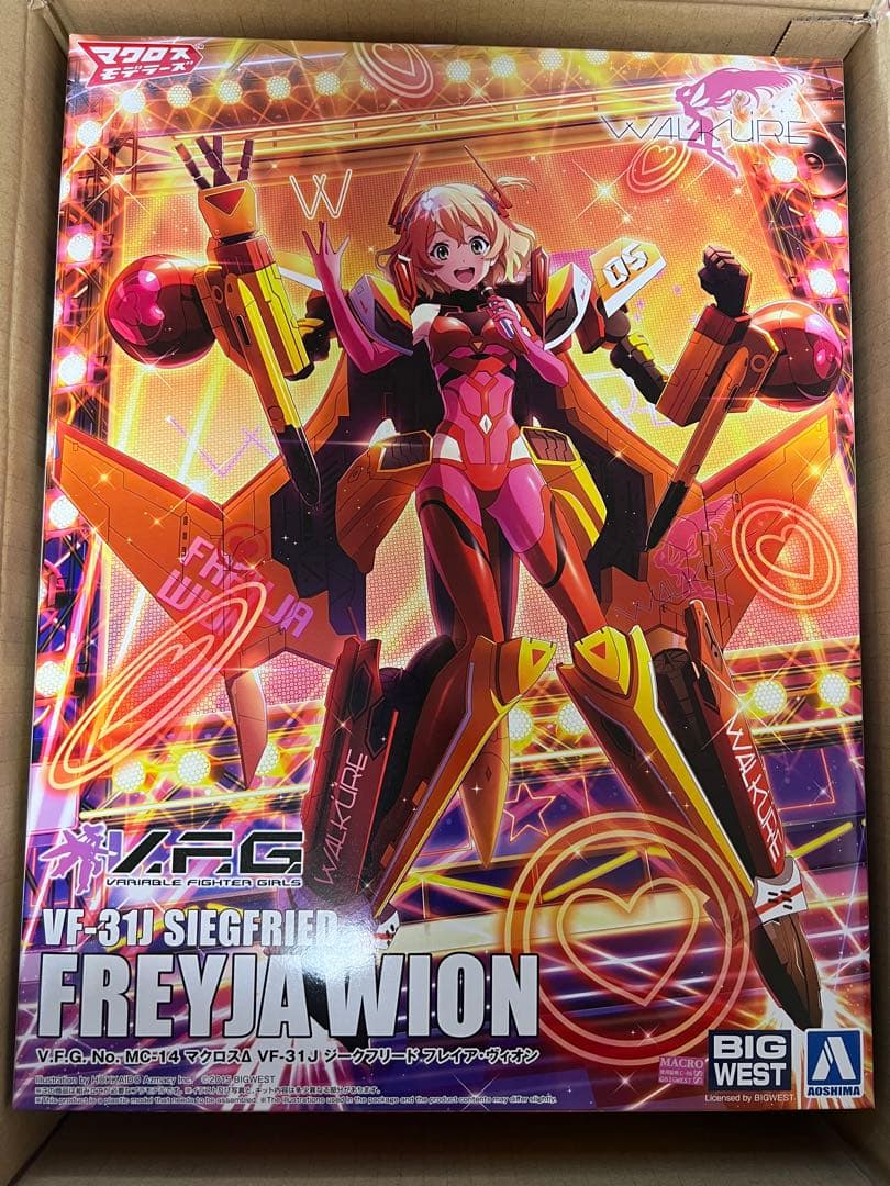 【新品】マクロスデルタ フレイア プラモデル
