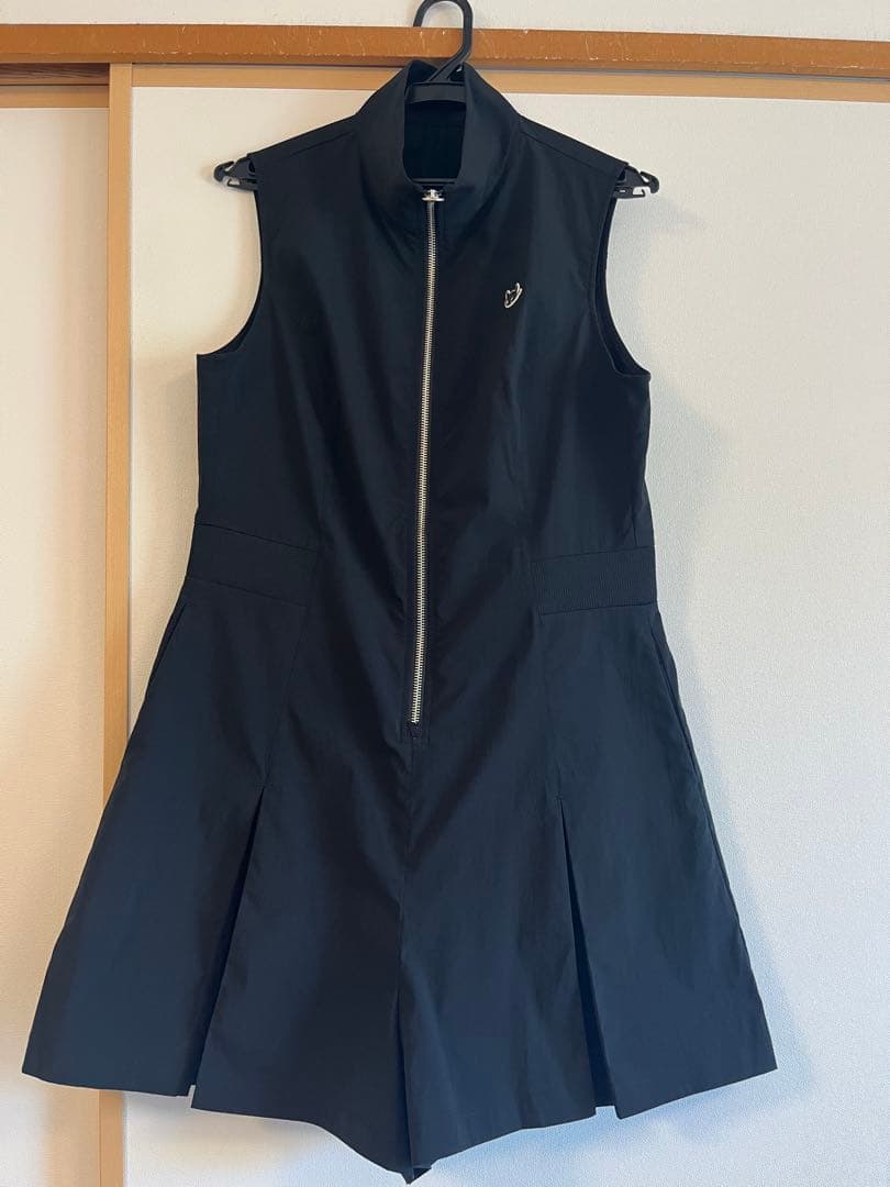 WAACブラックノースリーブジャンプスーツ元値税込55000円
