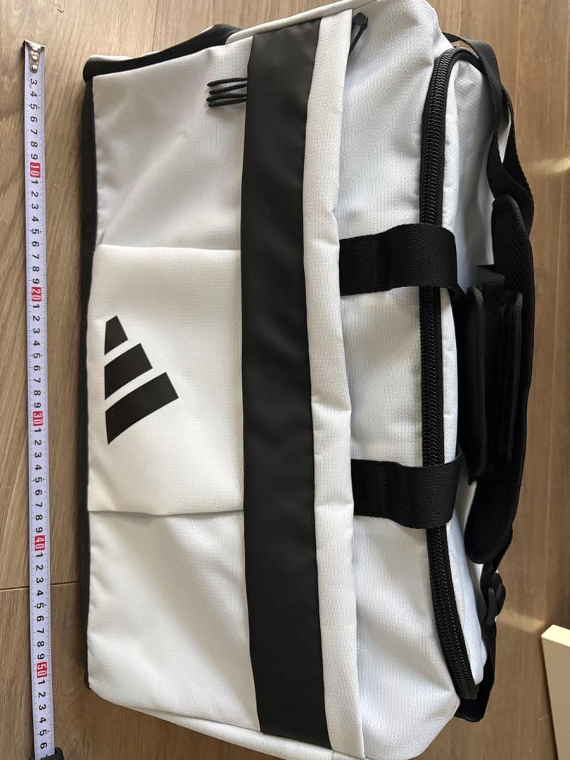 adidas ゴルフバッグ 中型 ホワイト