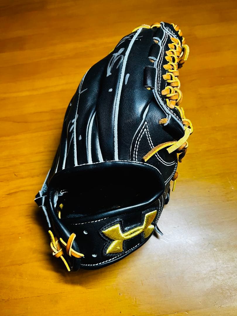 松田選手　3番　サイン入り 黒 レザー 硬式野球グローブ