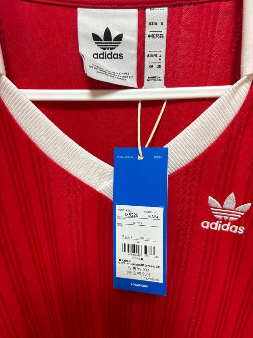 adidas サッカー長袖Tシャツ レッド　M