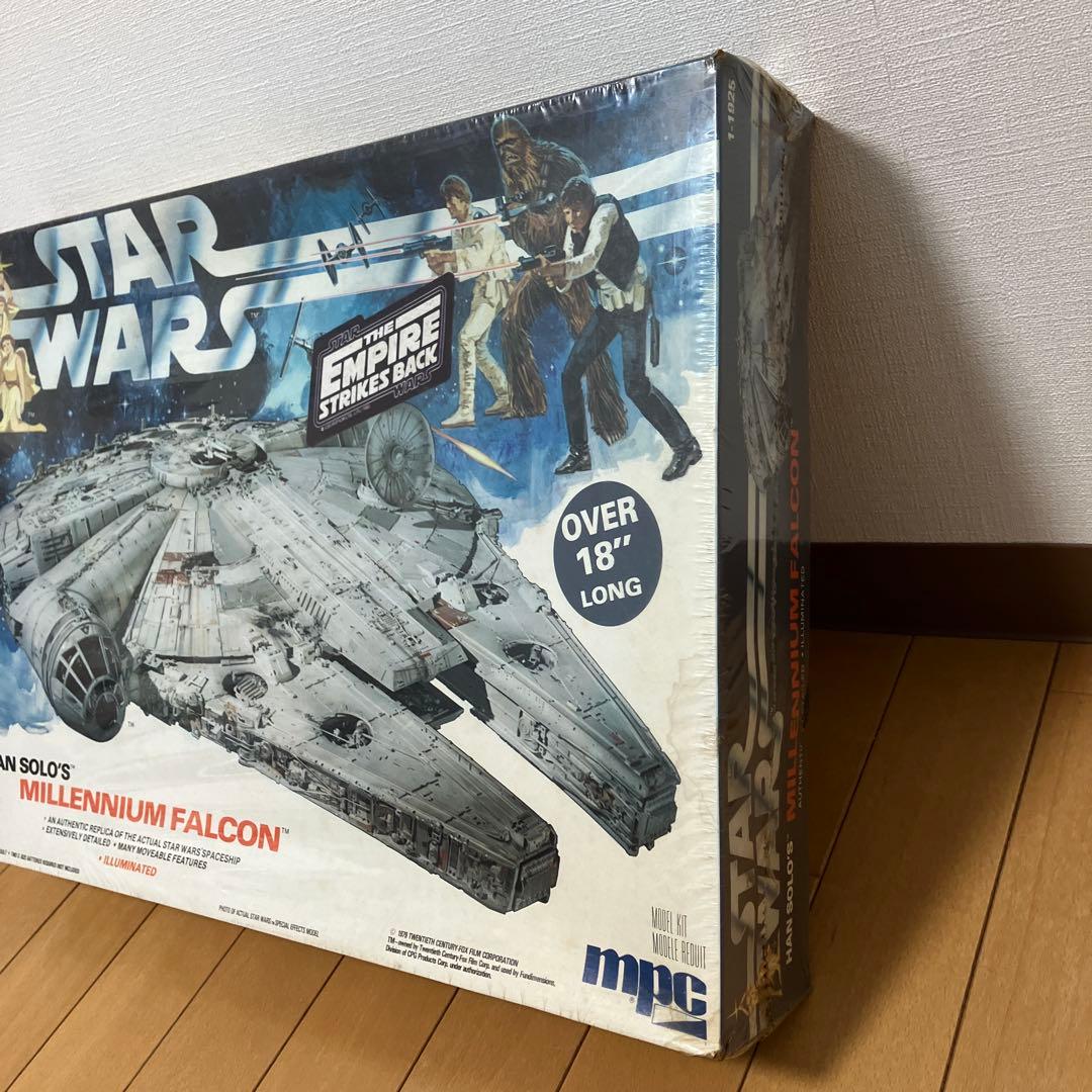 ミレニアム・ファルコン　mpc 未開封
