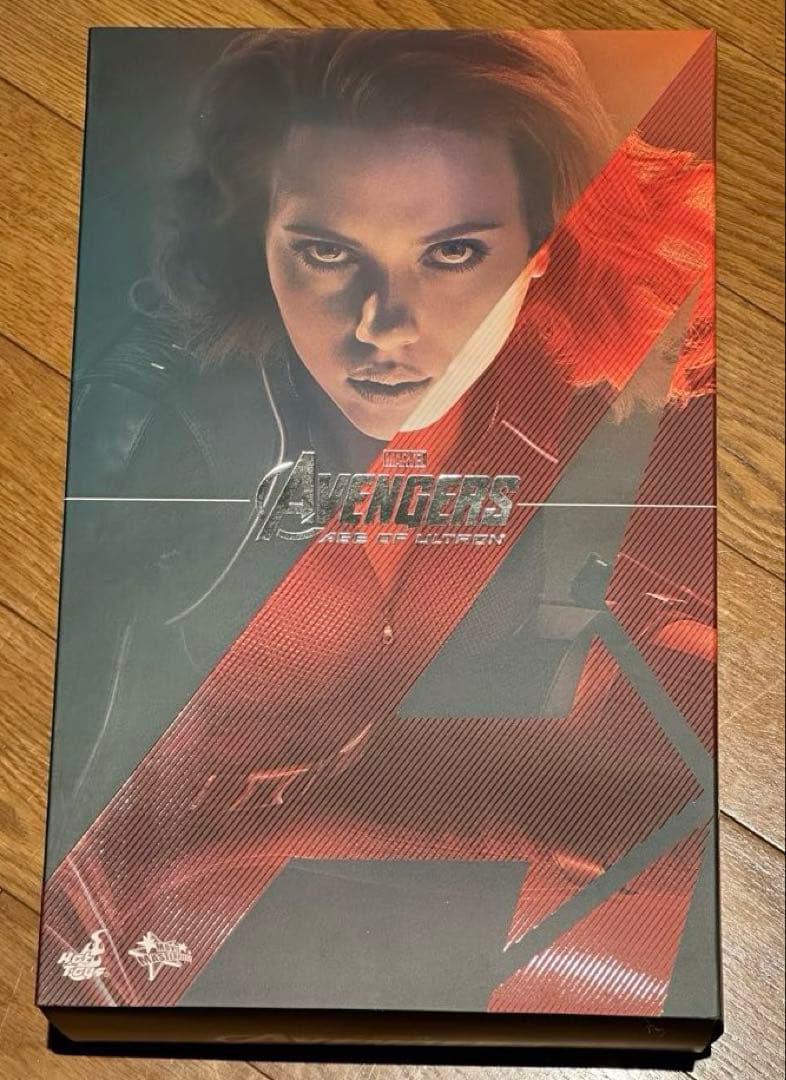 ホットトイズ 1/6 エイジ・オブ・ウルトロン ブラック・ウィドウ 新品