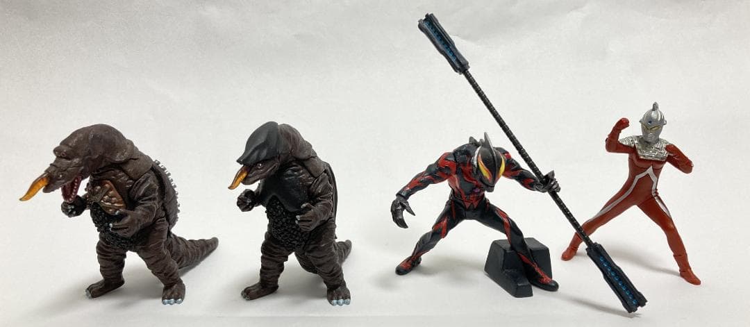 DG ウルトラマン 第2弾 4種セット ザラガス ベリアル ウルトラセブン