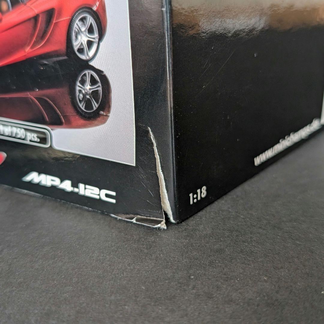 ミニチャンプス 1/18 McLaren MP4-12C
