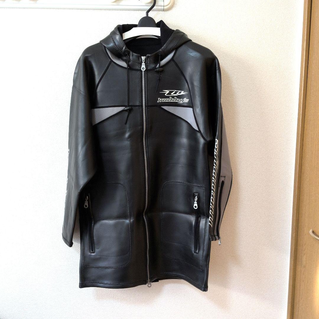 Mobbys ツアーコート ブラック　モビーズ