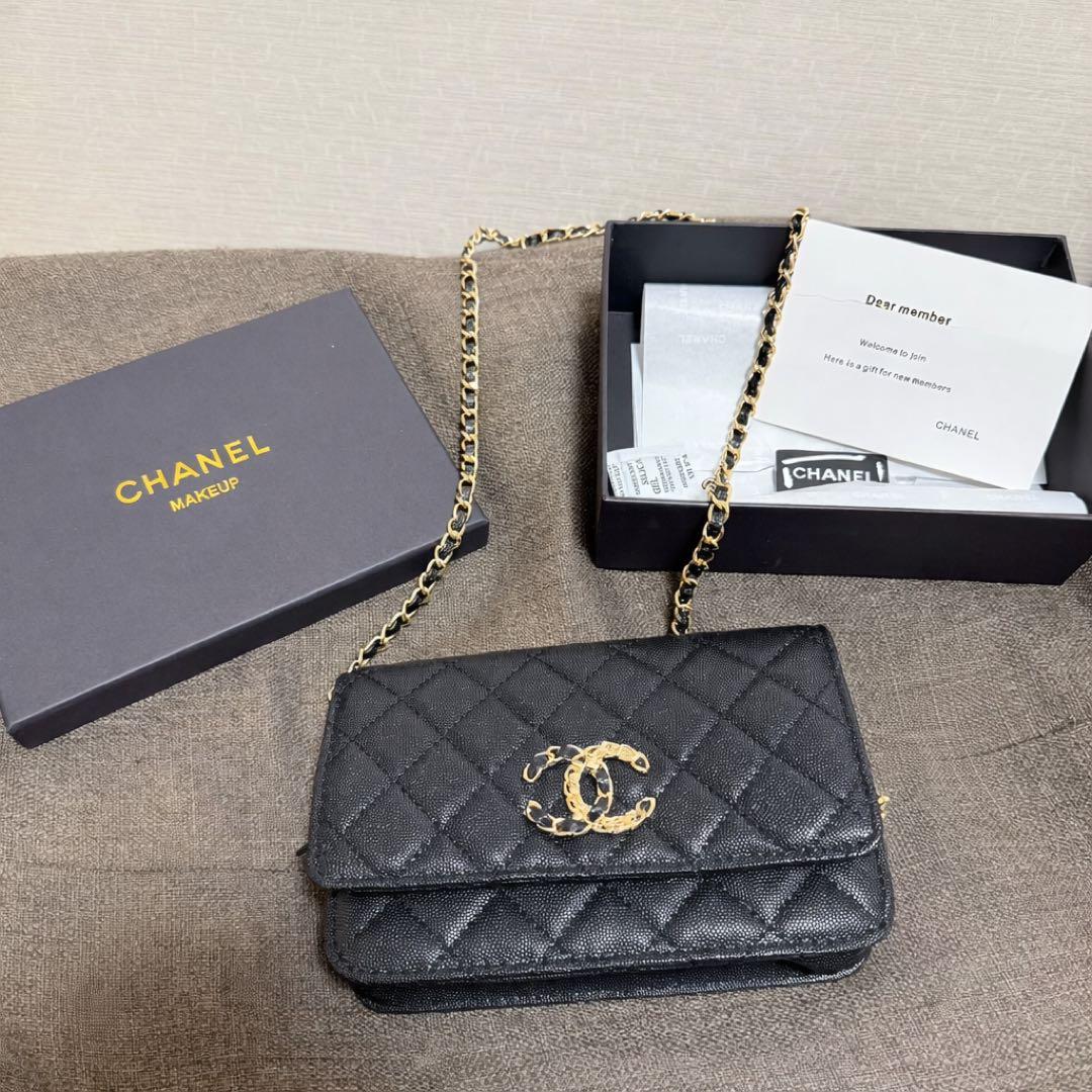 CHANEL MAKEUP ウォレットショルダーバッグ ブラック おまけつき