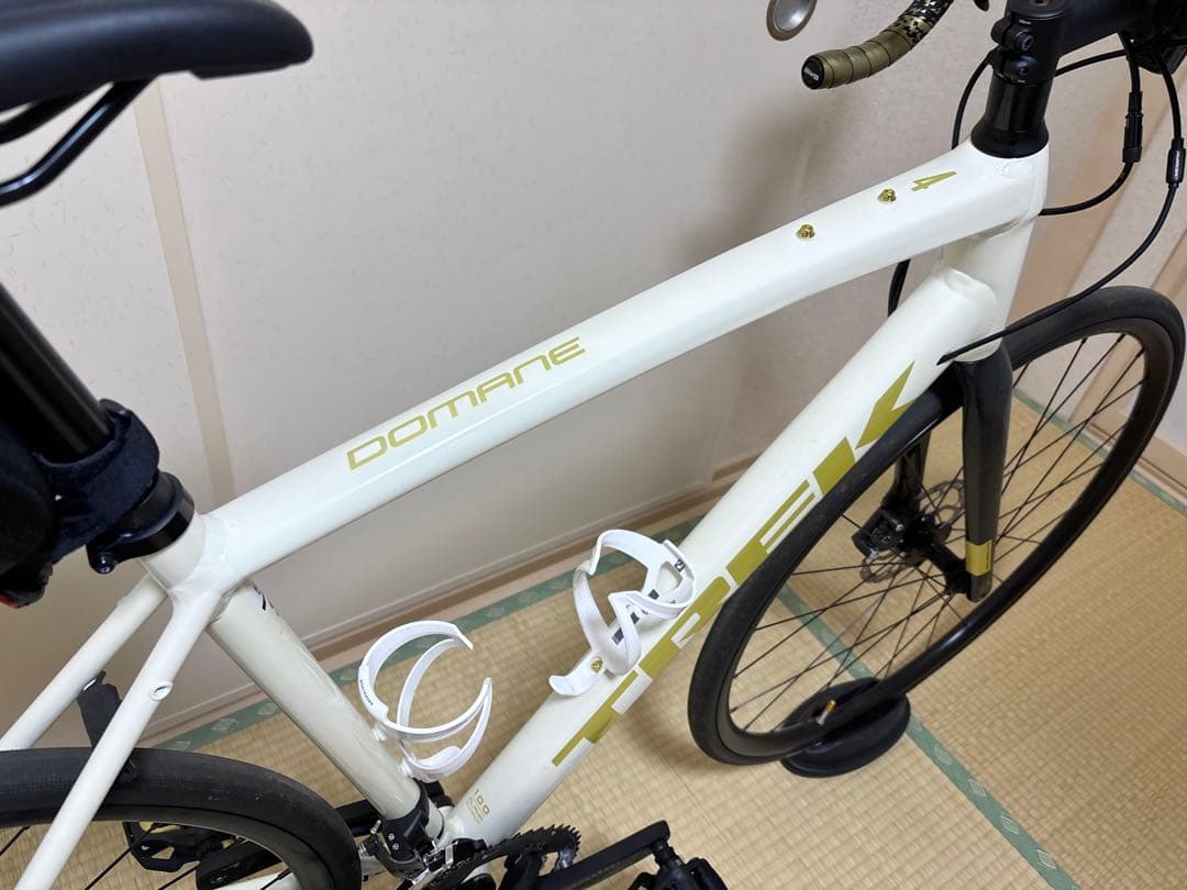 TREK Domane AL4 56サイズ