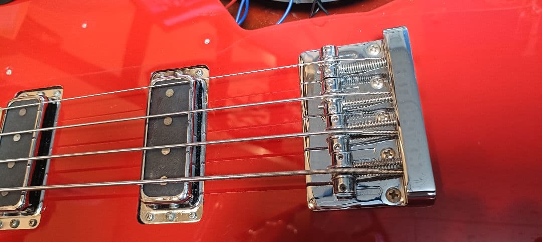 Eastwood custom k-200 bass ビザール　セミホロウ