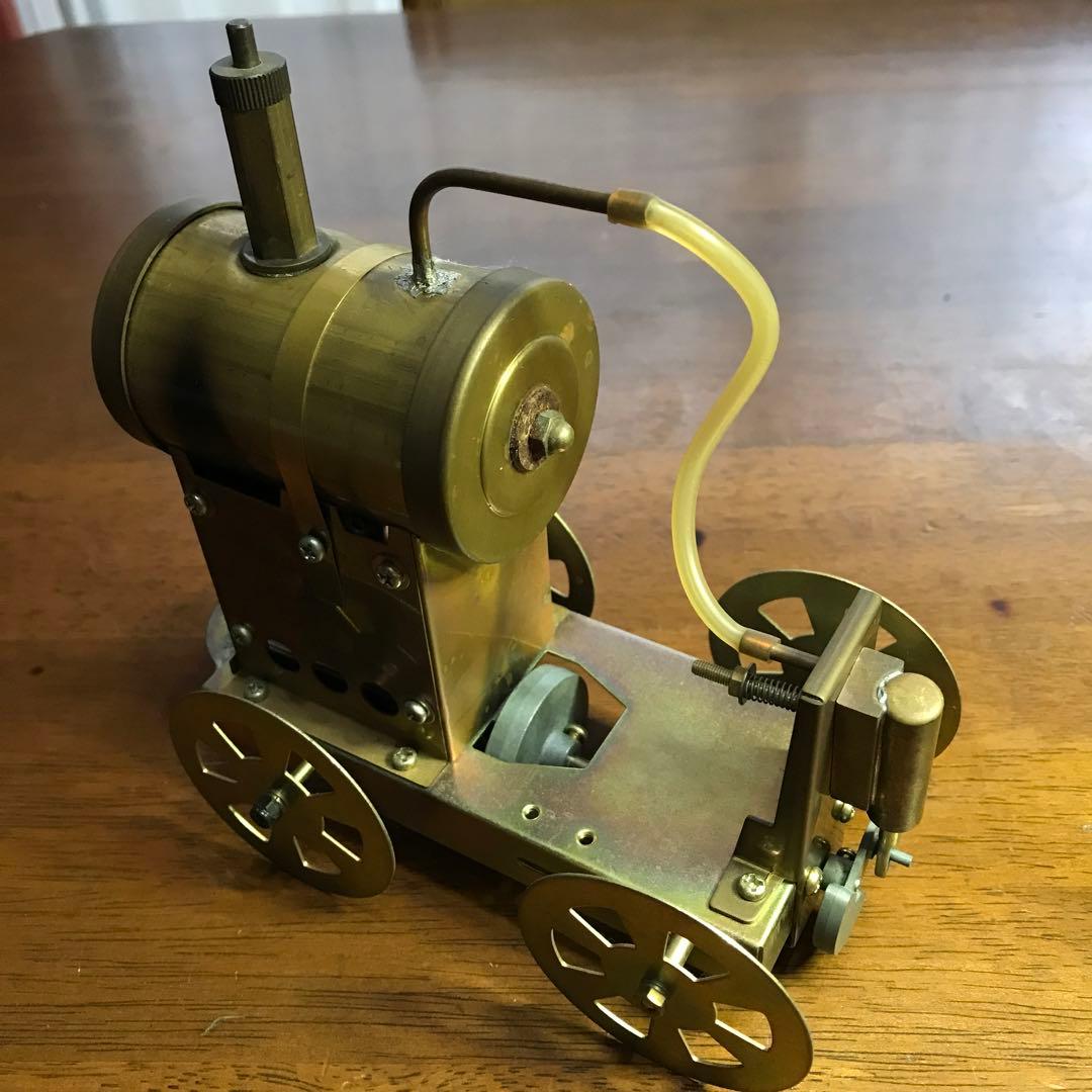 【レトロ‼️】金属製 蒸気機関車 動力式 4輪