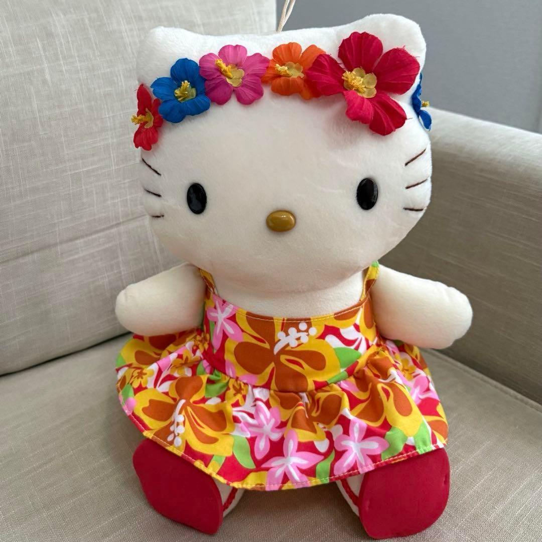 ハローキティ アロハ ビーチ日焼け姿 ぬいぐるみ　新品タグ付き 2004年
