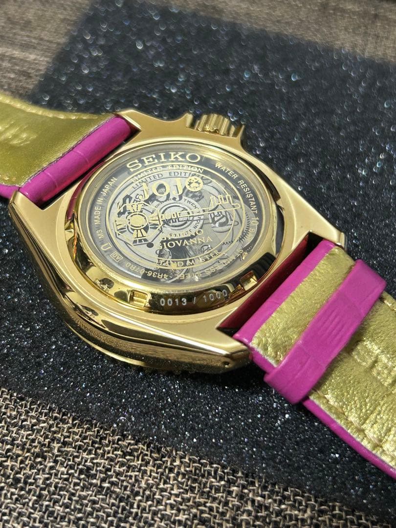 SEIKO ジョジョの奇妙な冒険 限定モデル