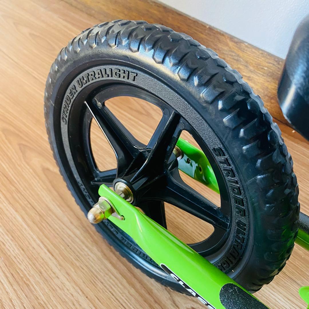 STRIDER ストライダー 緑 日本正規品 CLASSIC 12インチ