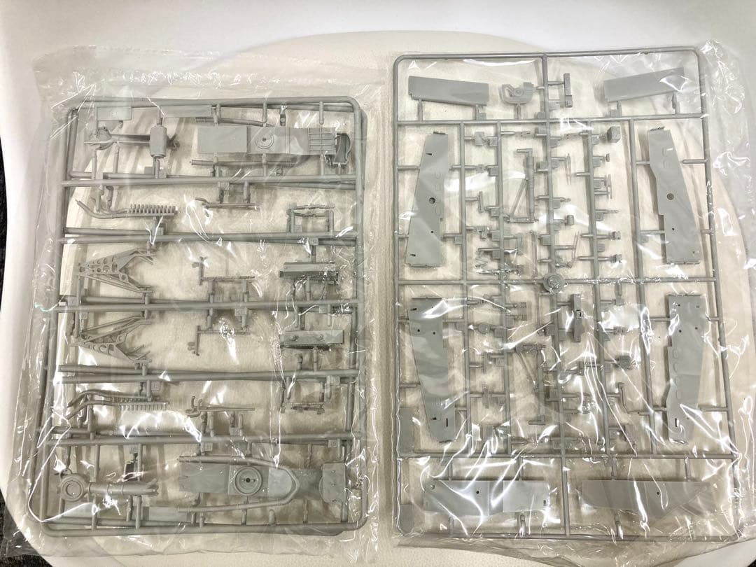 TRUMPETER 1/32 ロッキード P-38L-5-LO ライトニング