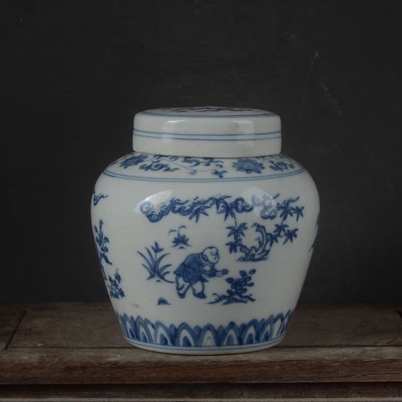 手画青花嬰児戯紋天の字壺 景徳鎮 陶磁器 装飾品 現代工芸品 美術品 置物