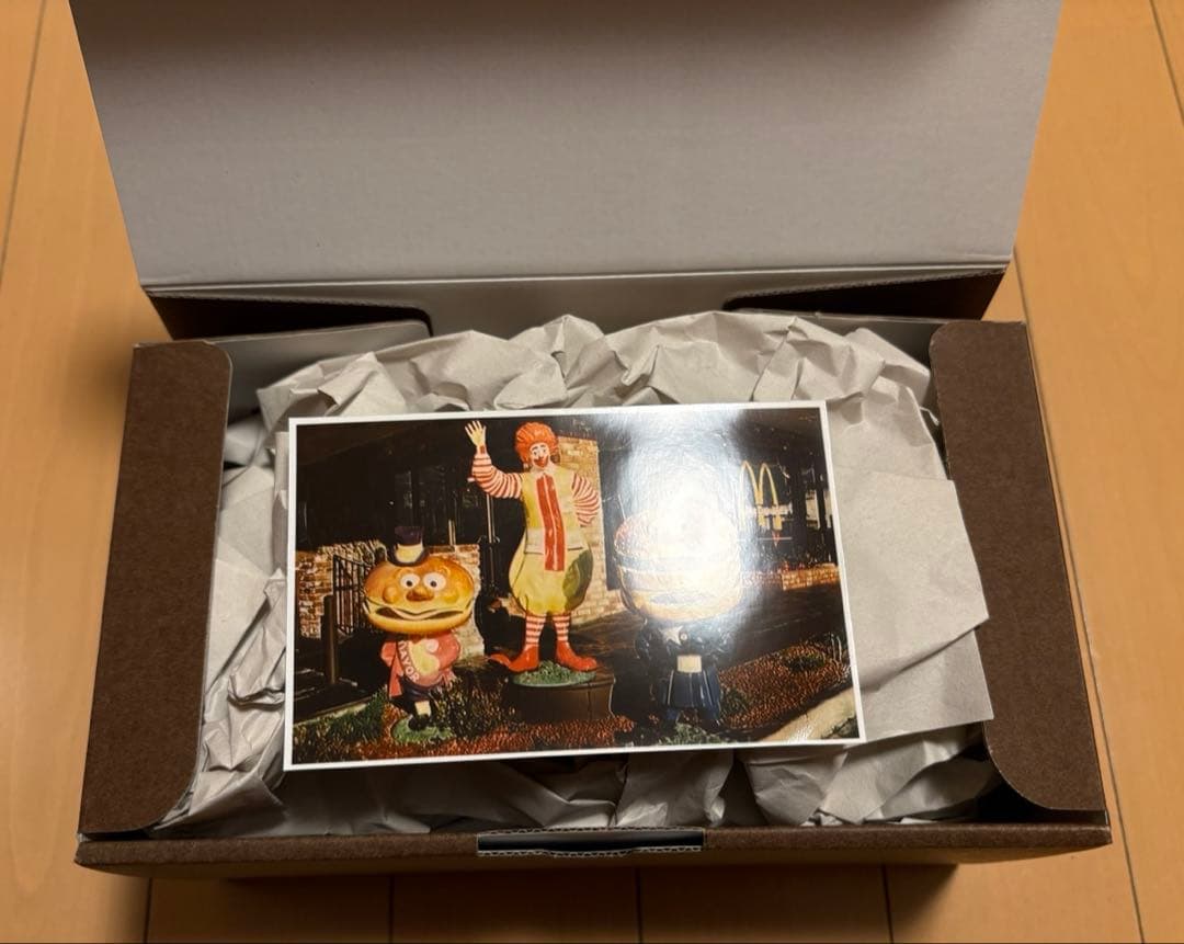 【新品】RBB Officer Big Mac Miniature Statue