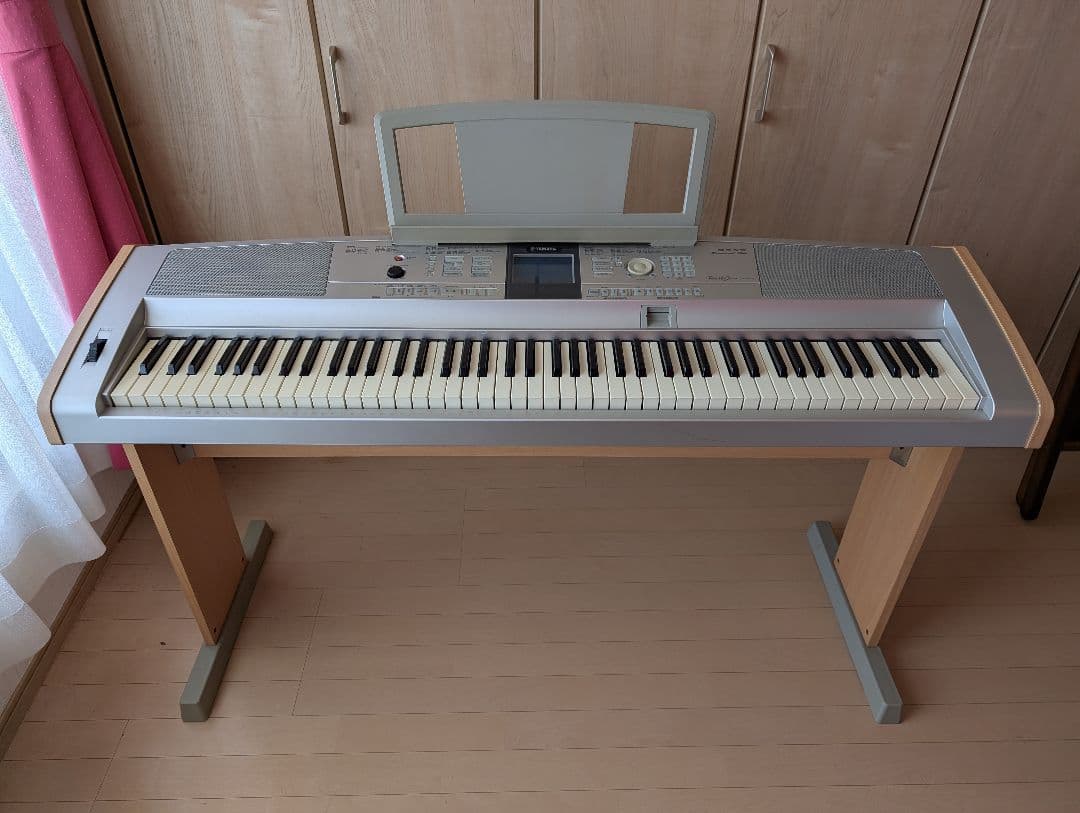 ヤマハ　DGX-505 88鍵　PortableGrand　04年　中古　難有