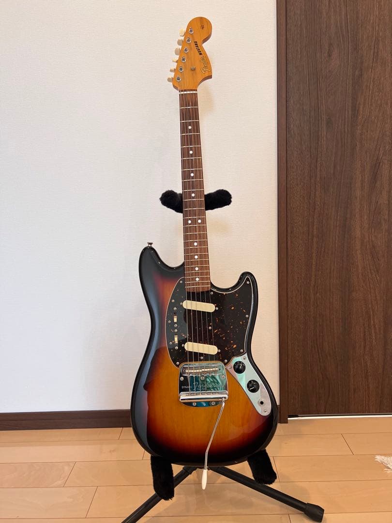 フェンダー ムスタング mustang