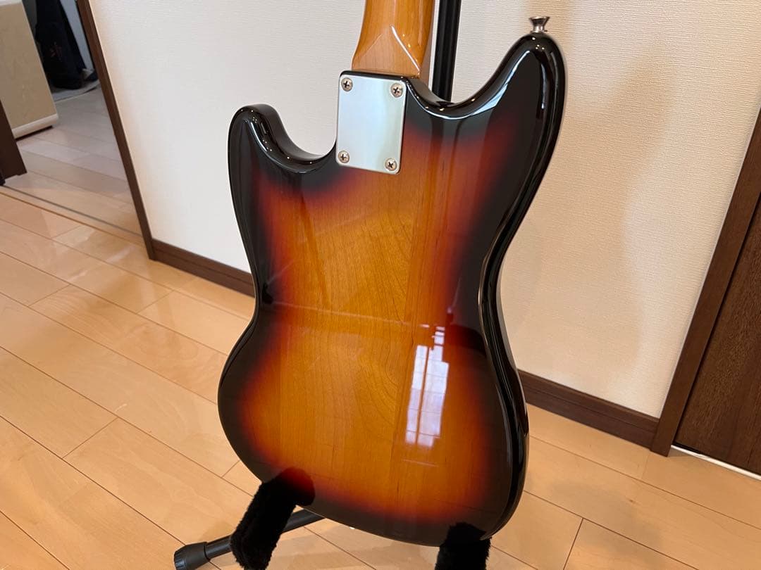 フェンダー ムスタング mustang