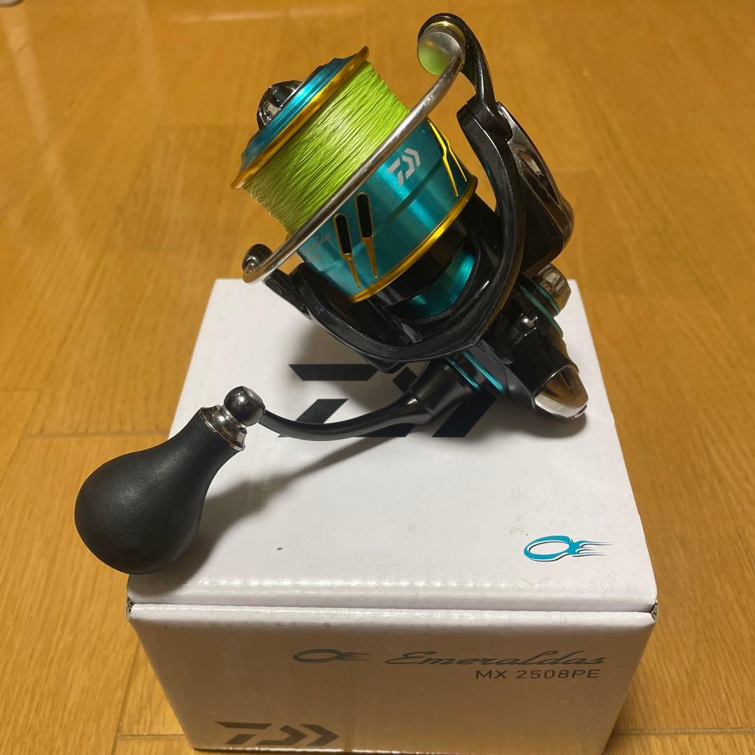 エメラルダスMX 17 2508PE スピニングリール
