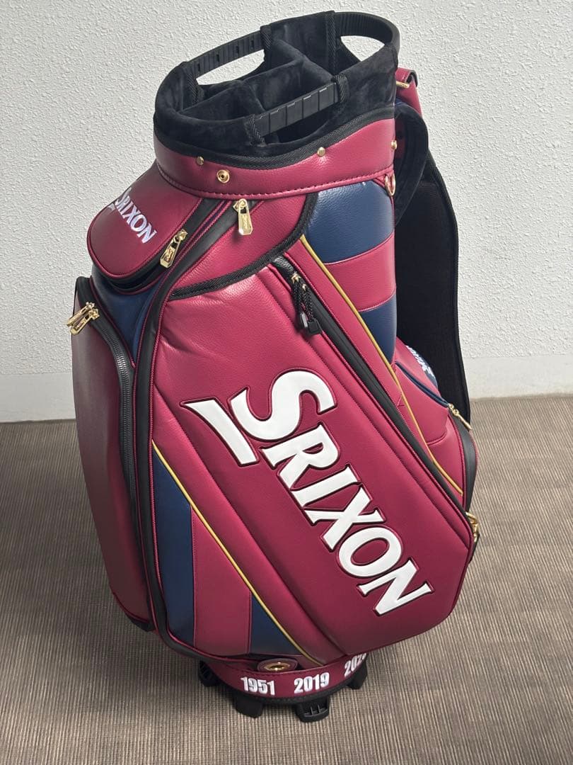 【美品】スリクソン キャディバッグ 松山英樹モデル