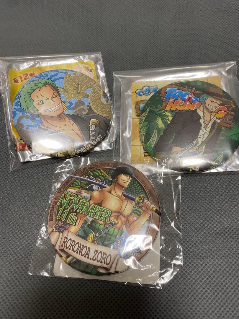 東京ワンピースタワー ロロノア・ゾロ 缶バッジ トレジャーハンティング
