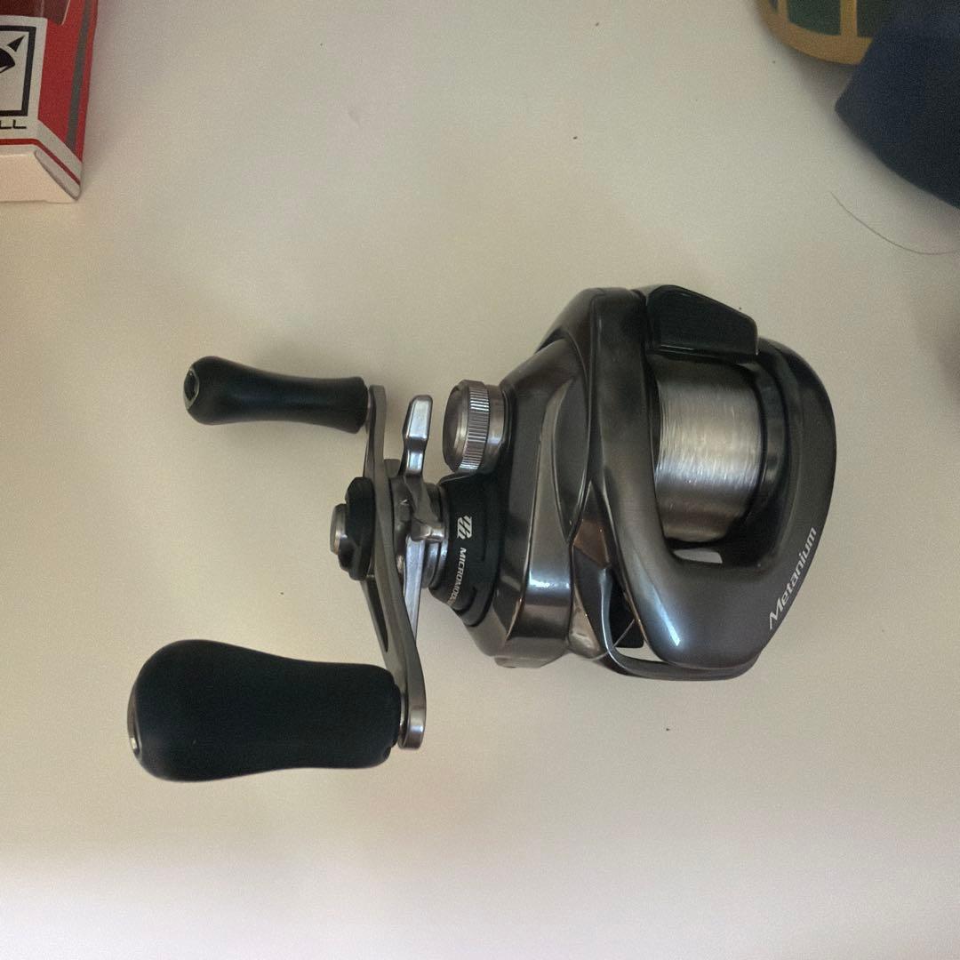 SHIMANO メタニウム　ベイトリール 右ハンドル　その他ルアー多数