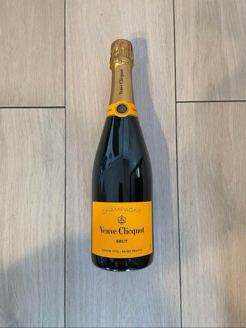 マリリンさん専用_2本_Veuve Clicquot Brut 750ml