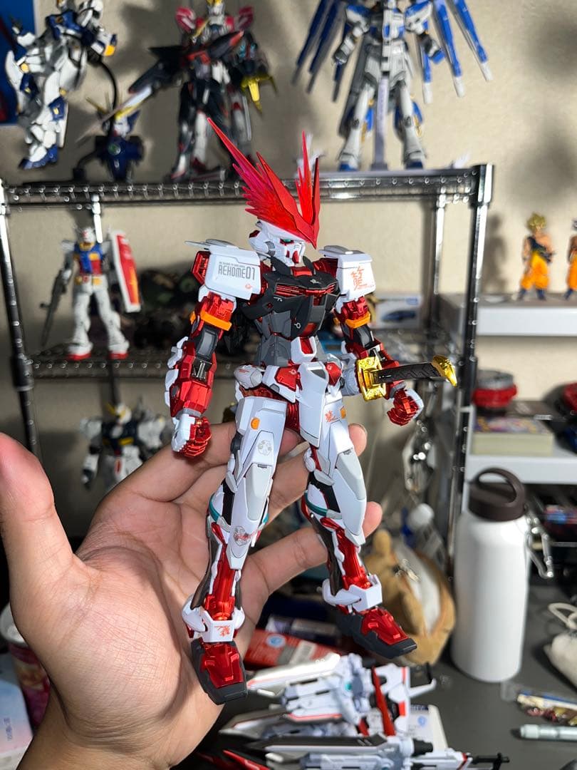 MG アストレイ レッドドラゴン 全塗装完成品