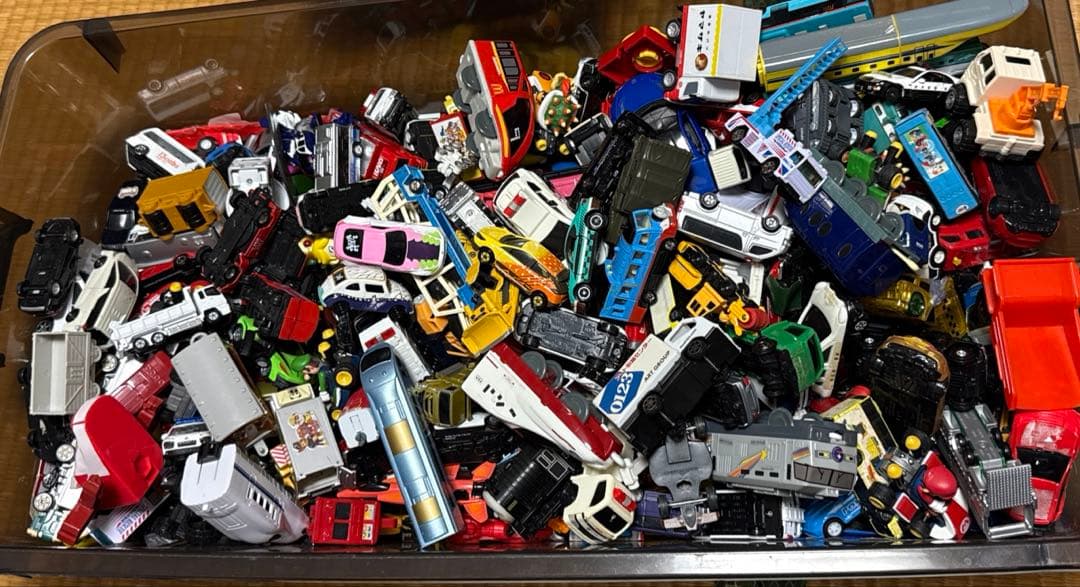 トミカや電車ミニカーセット 100台以上