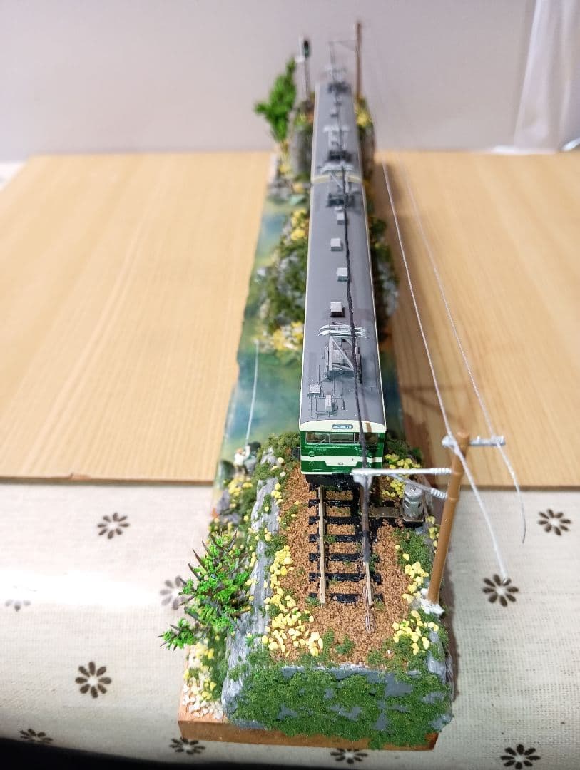 Nゲージ 鉄道模型 ジオラマ　車両付き（その6)