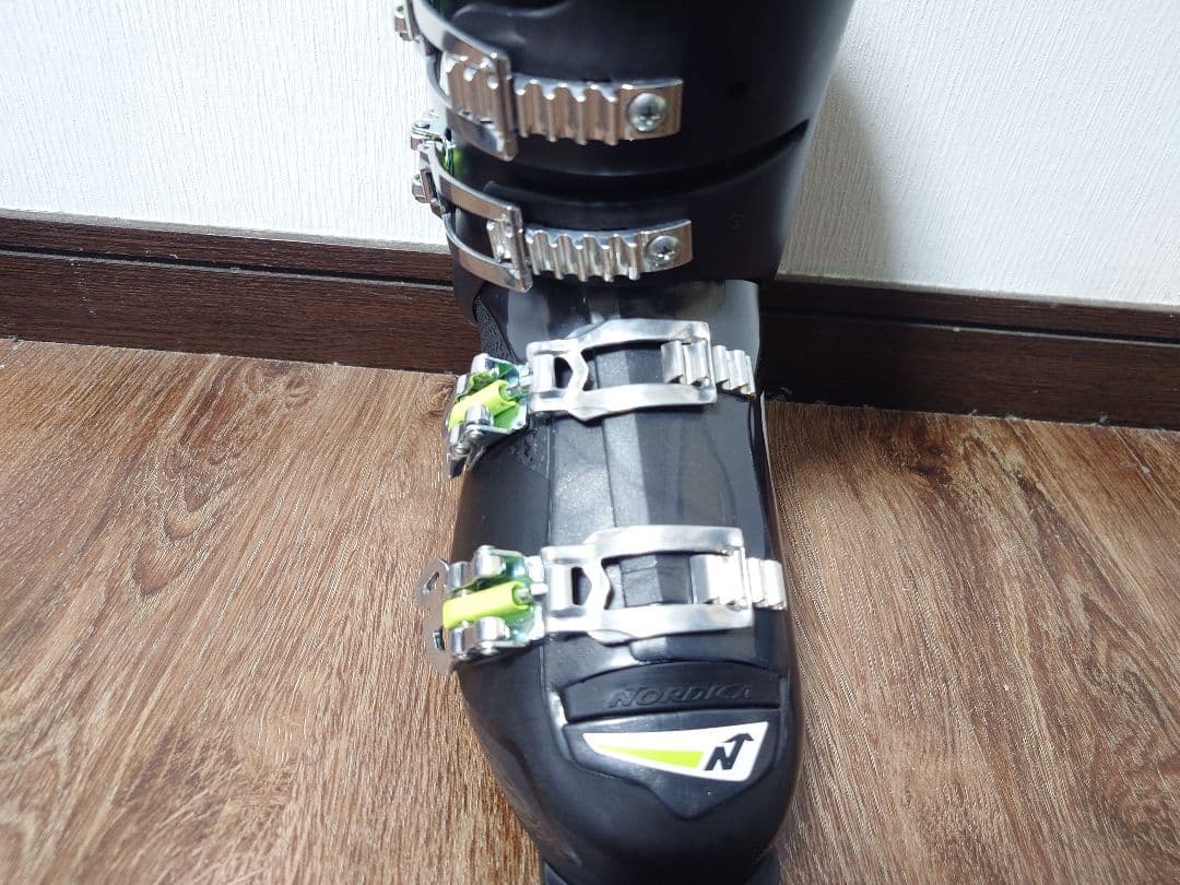 美品即日発送 NORDICA CRUISE スキーブーツ 25.0〜25.5cm