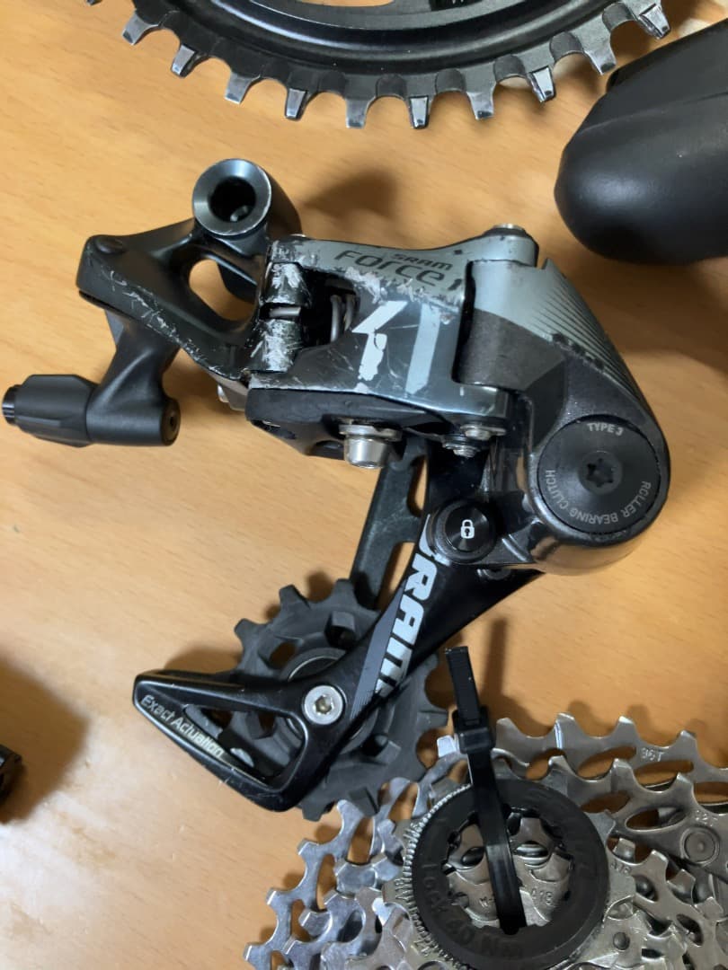 SRAM機械式11速クランク(170)、シフター(1x)、RD、スプロケセット