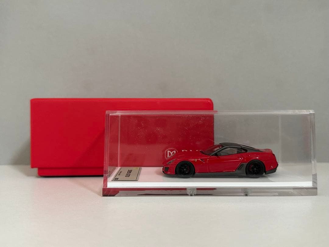 1/64 DMH フェラーリ 599 GTO