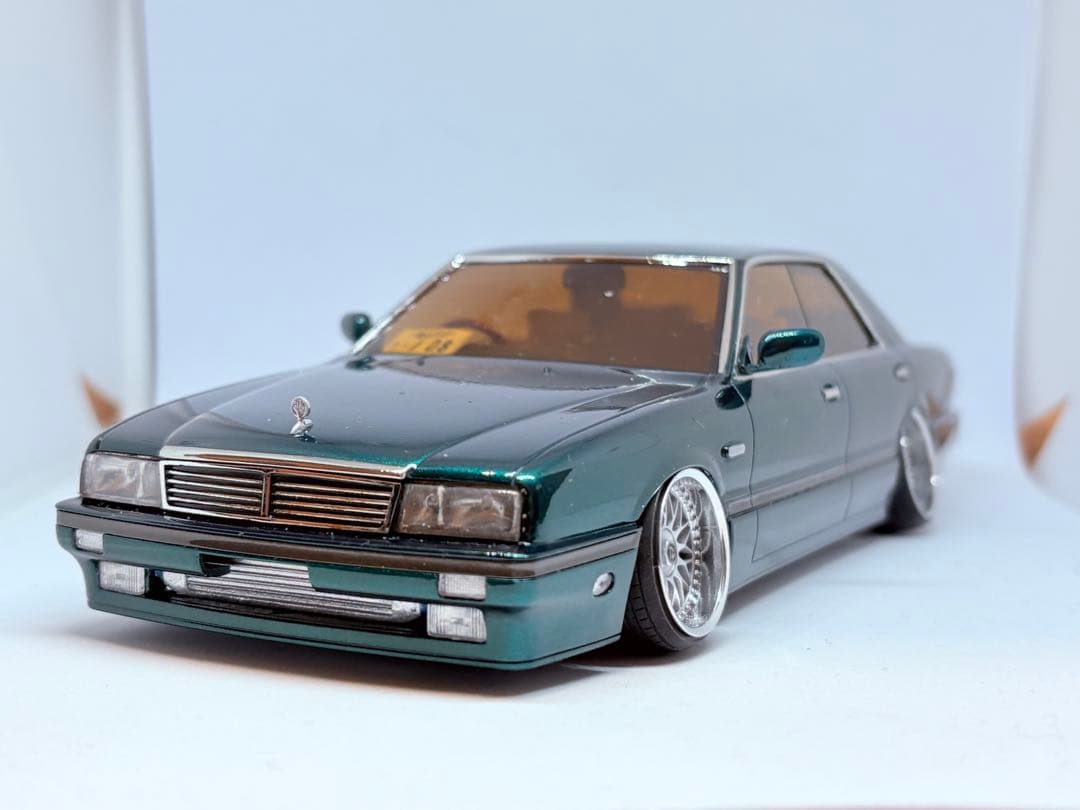 アオシマ Y31シーマ IMPUL 1/24