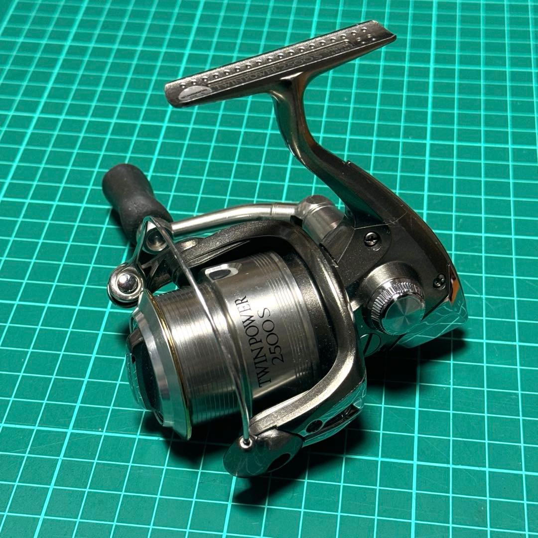 シマノ 05 ツインパワー 2500S