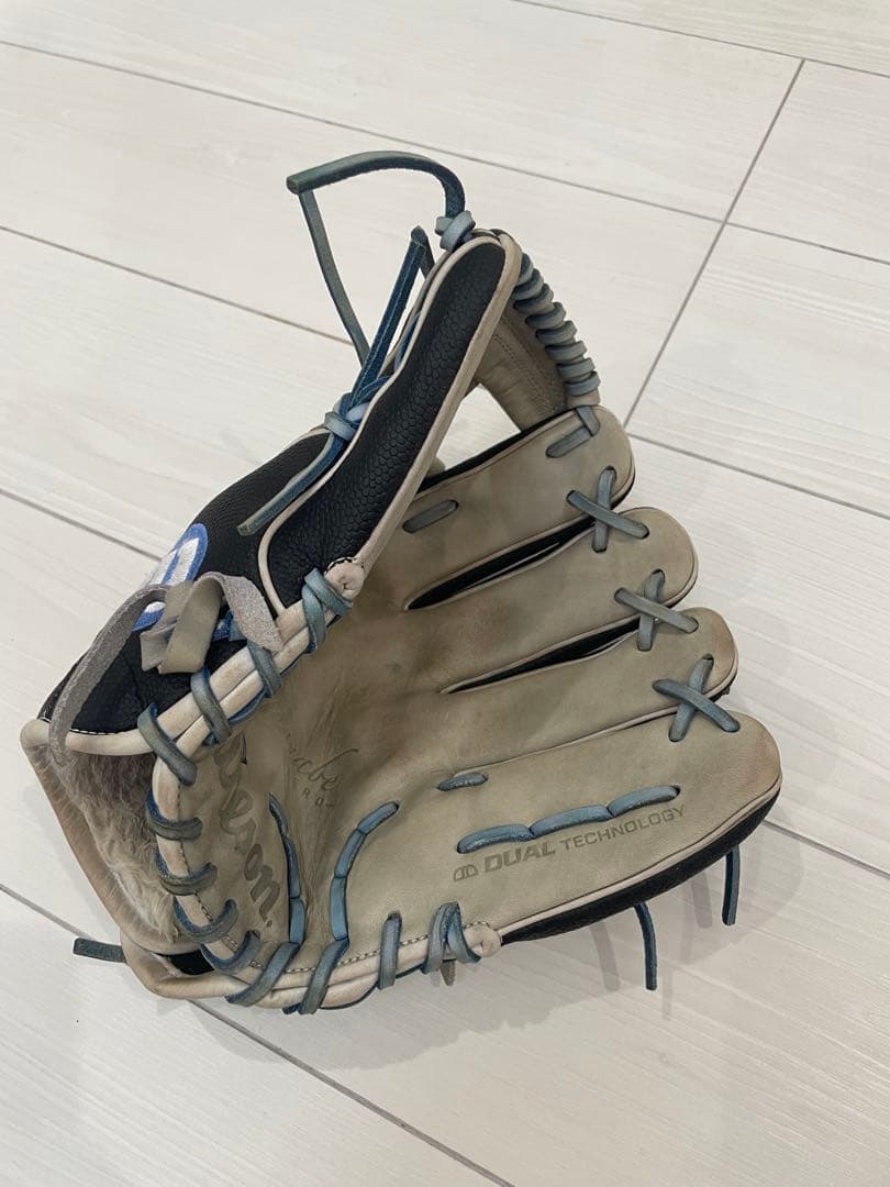 Wilson 軟式グローブ　ワナビーヒーロー　86