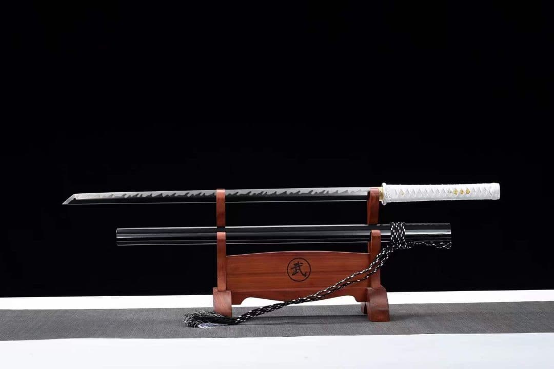 【黒切唐刀】高性能大V唐刀 古兵器 武具　刀装具　日本刀　模造刀 居合刀