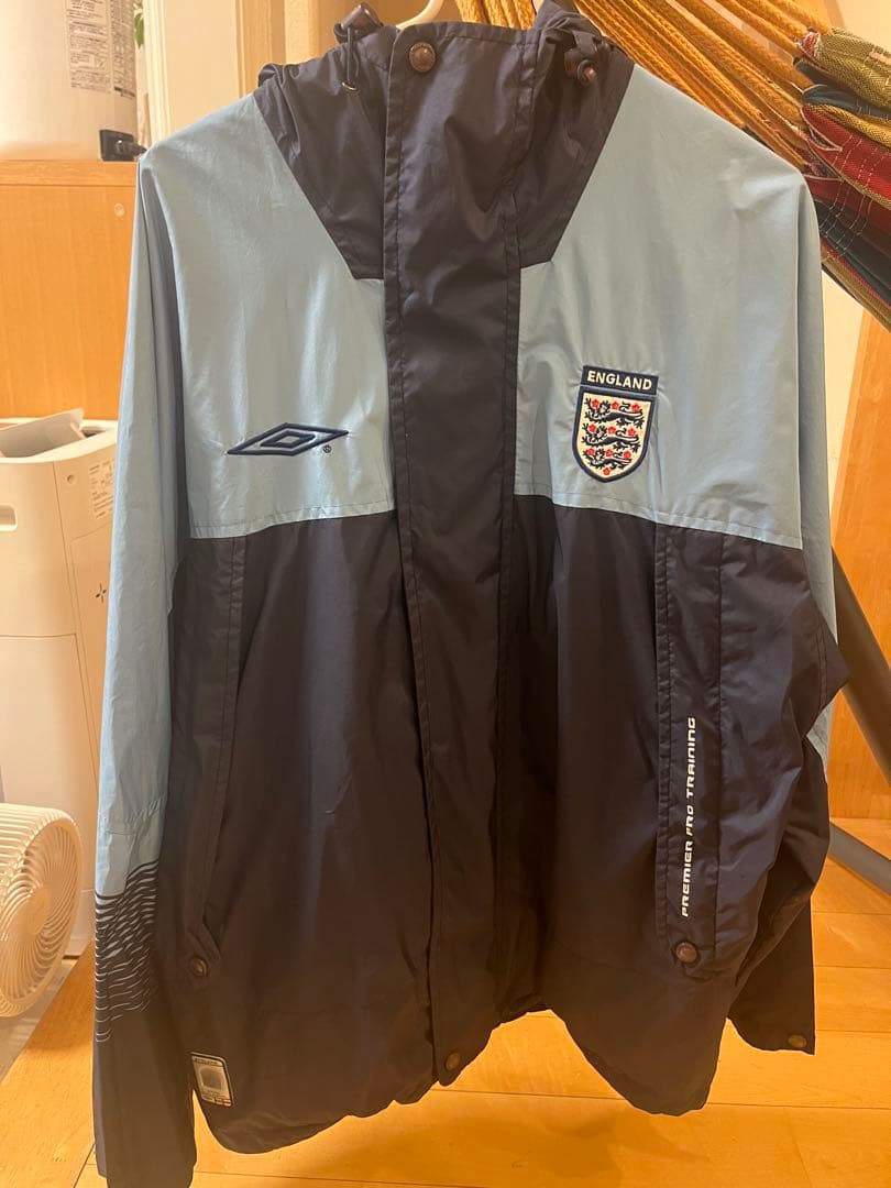 umbro england ジャケット