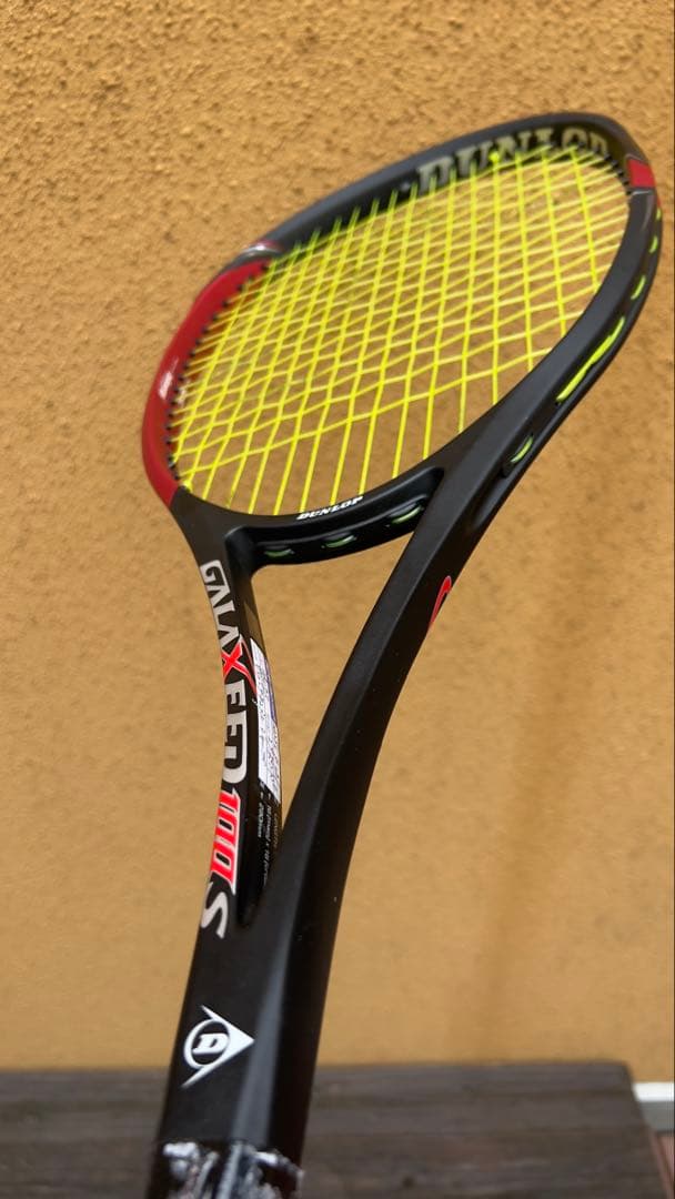 DUNLOP GALAXEED 100Sテニスラケット　カバーあり