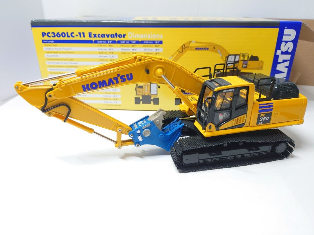 コマツ建機　PC360-11 オカダアタッチメント　1/50
