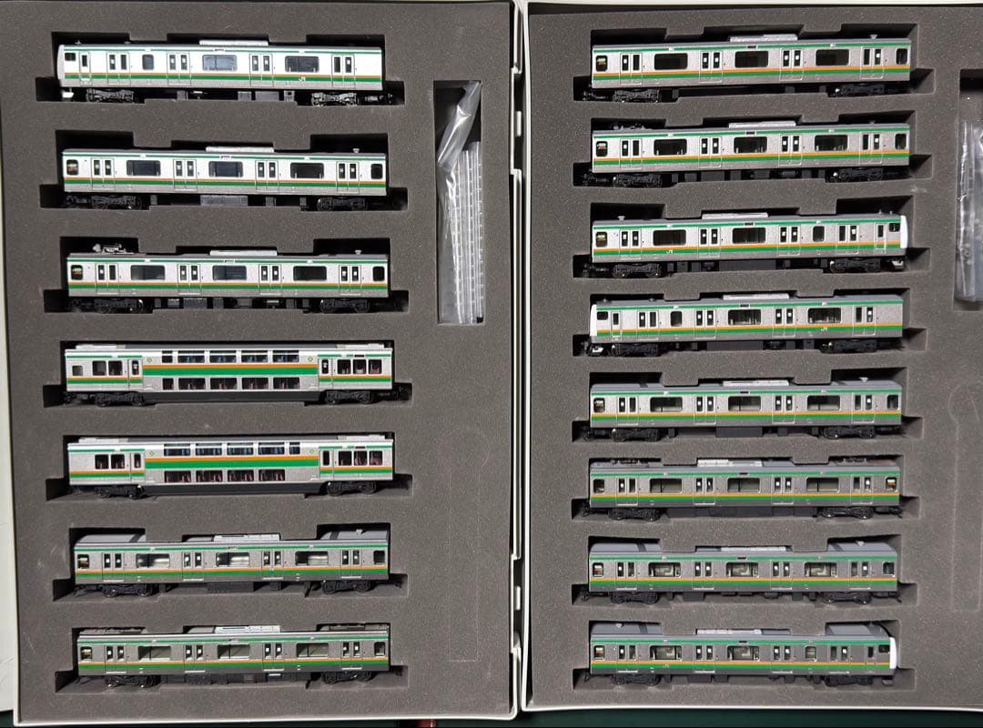 TOMIX JR E233 3000系近郊電車 15両セット 東海道線
