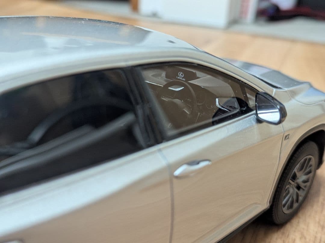 京商　レクサスRX200t 1/18ミニカー