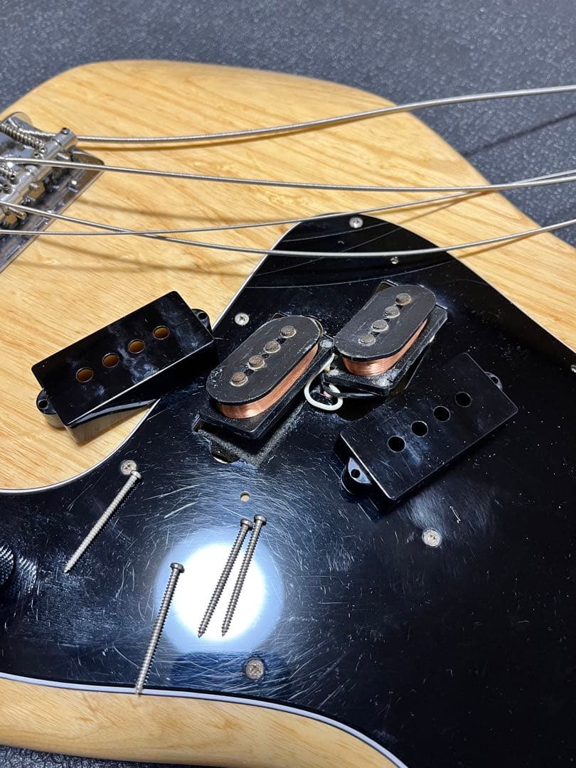 ベース Fender Japan PB70-93US NAT/M ASH/Maple